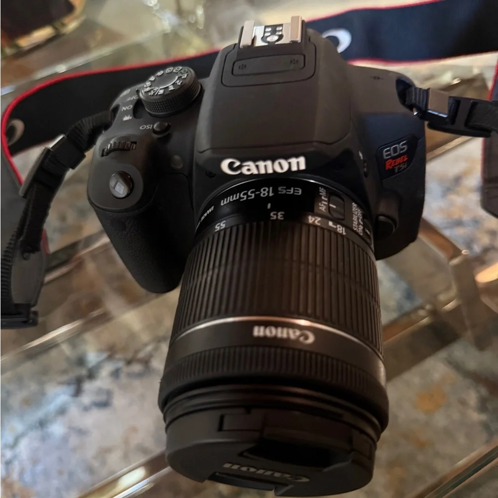 Canon EOS Rebel T5i Digital Camera with Accessories